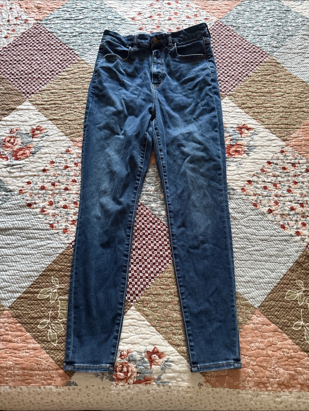 American Eagle Outfitters Dark Blue Skinny High-Rise Jeans size 0